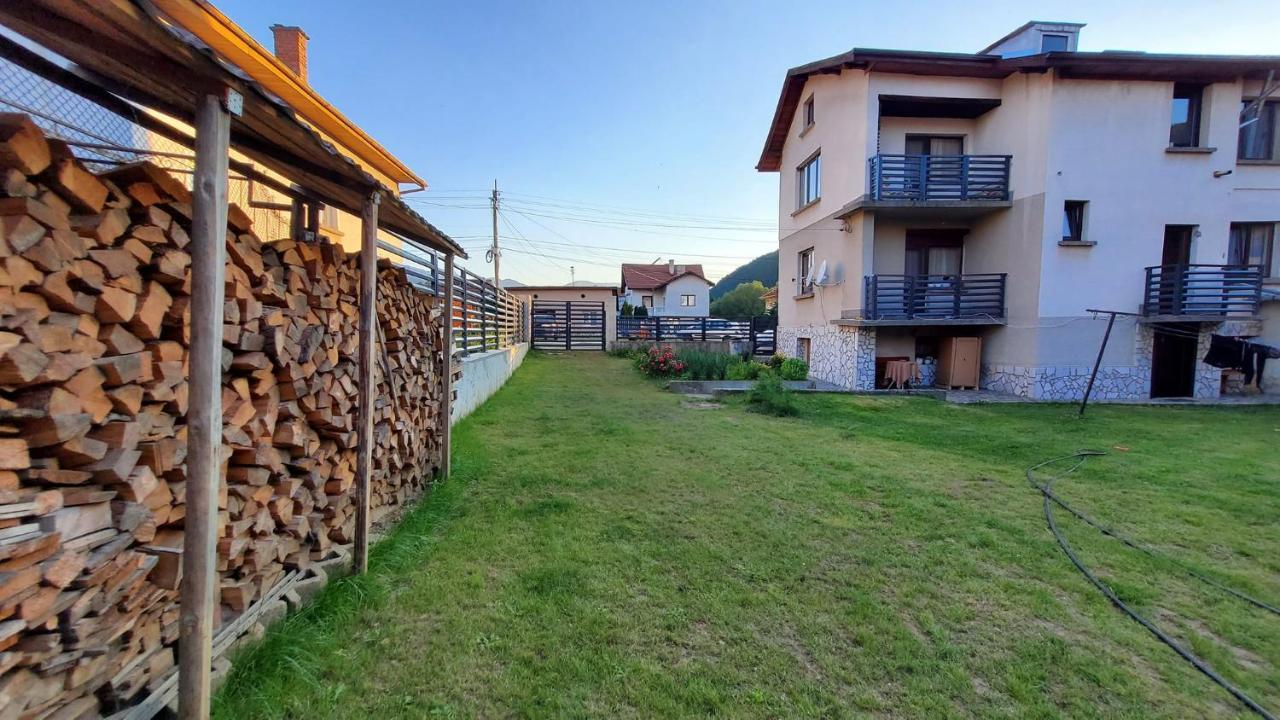 Bulgarane House Hotel Govedarci Kültér fotó